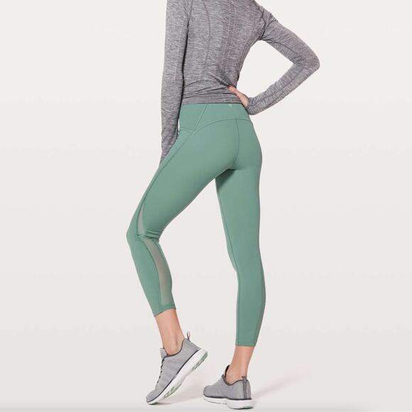 LULULEMON Train Times 7/8 Pant *25" Celadon Green {3V17} - Picture 1 of 6